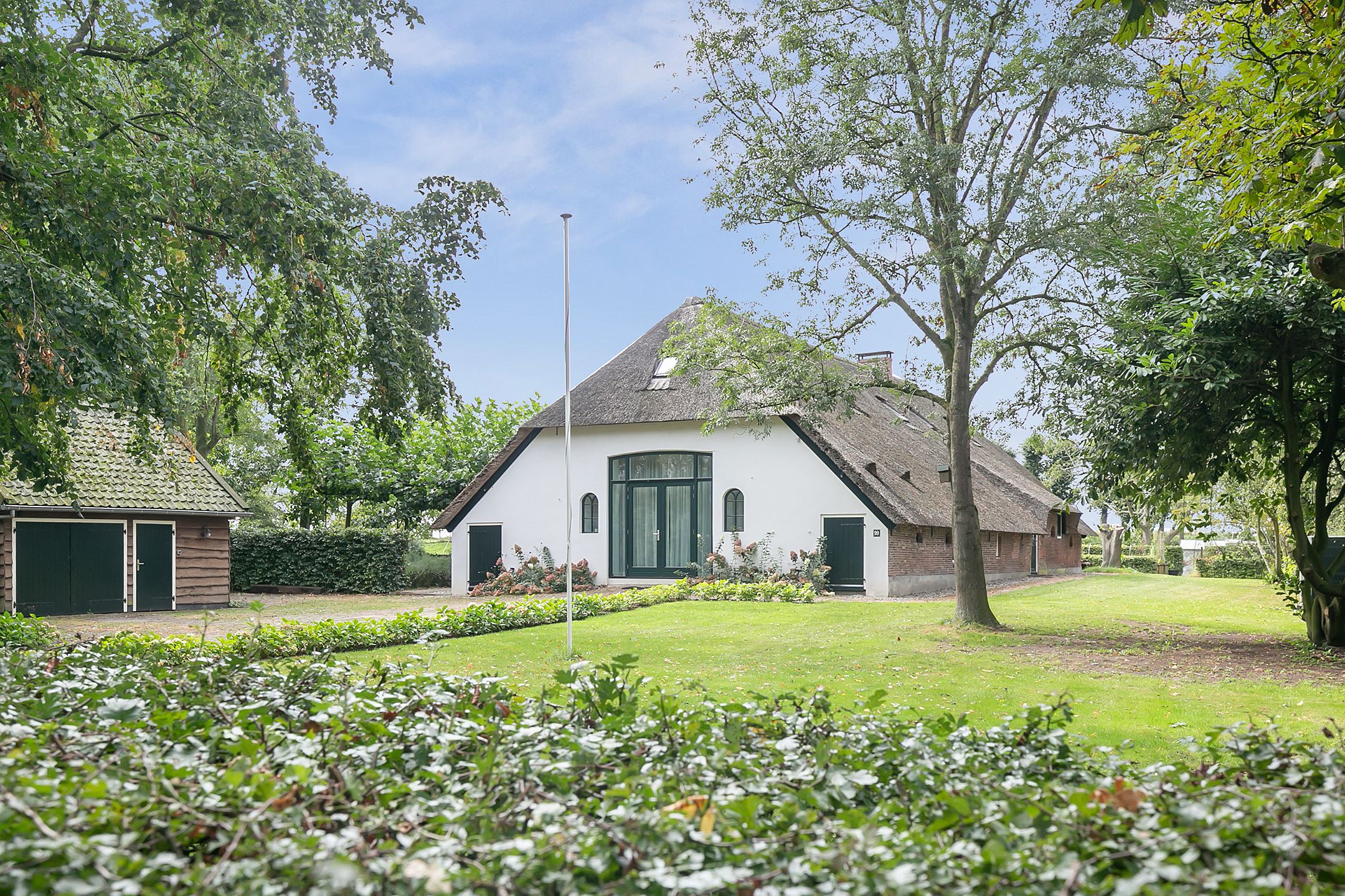 Dit Is Het Duurste N Goedkoopste Huis Dat Nu Te Koop Staat In Zwolle Indebuurt Zwolle