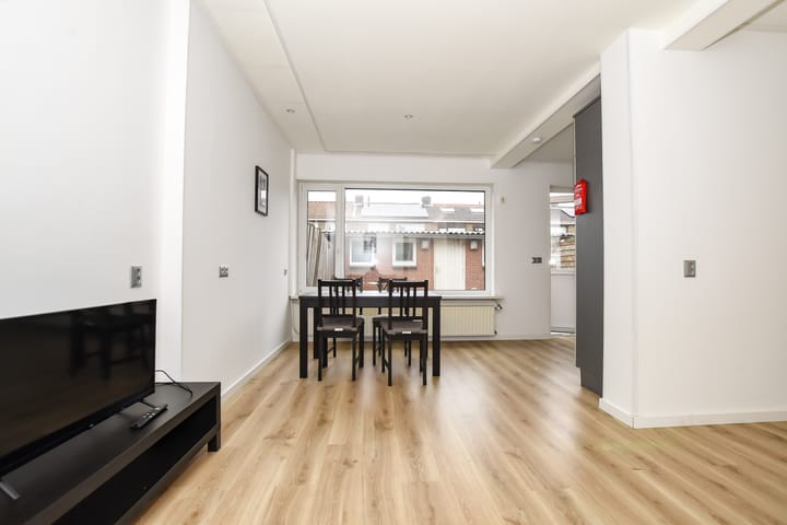 Foto 2 van Albertpolderstraat 6