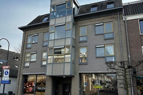 Bekijk foto 1 van Bergstraat 52