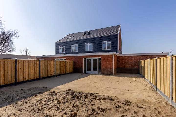 Photo 39 of Vijfmorgen 2-C