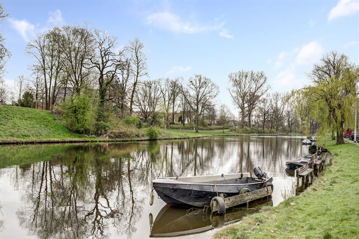 Bekijk foto 4 van Waterlaan 12