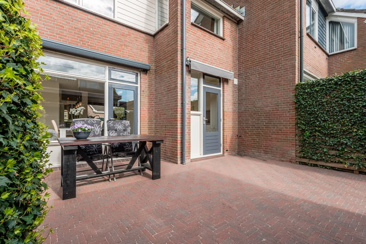 Bekijk foto 27 van Graaf Albrechtstraat 27