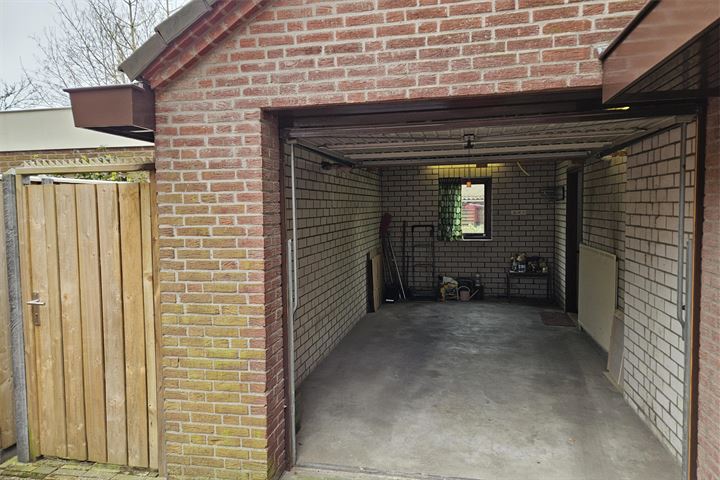 Bekijk foto 35 van Houtlaan 117