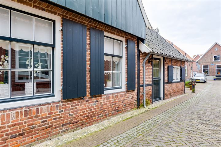 Bekijk foto 54 van Hozenstraat 16