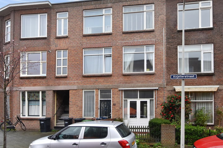 Bekijk foto 26 van Anjelierstraat 53