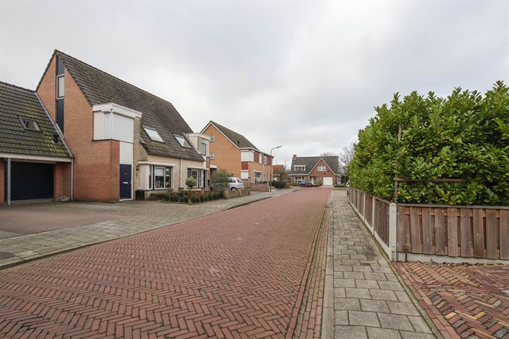 Bekijk foto 31 van Prins Clausstraat 5