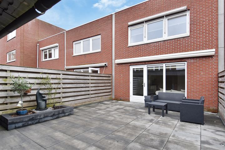 Bekijk foto 17 van Kuifduikerstraat 12