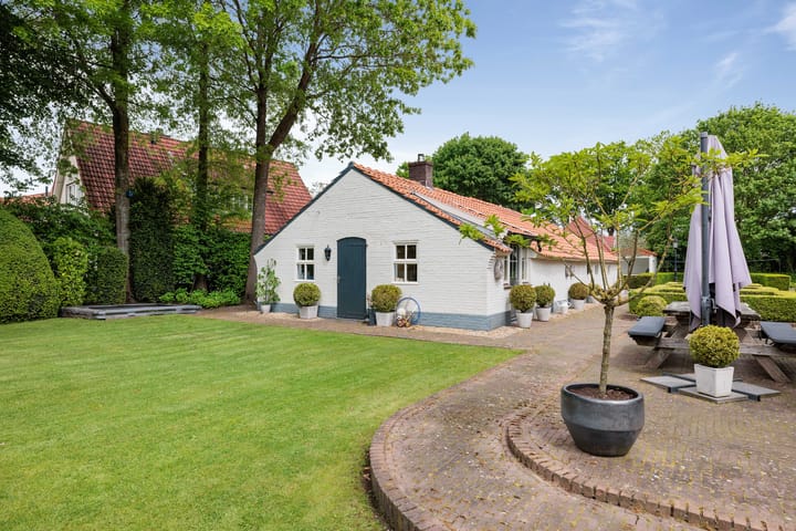 Foto 48 van Alferinklaan 2