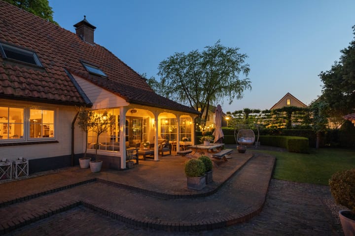 Foto 59 van Alferinklaan 2