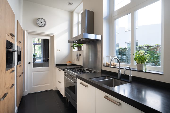 Foto 9 van Raadhuisstraat 13