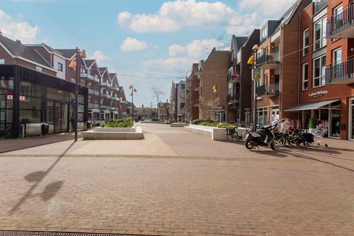 Bekijk foto 30 van Bakkerspleintje 55