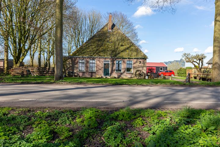 View photo 33 of Lekerweg 14