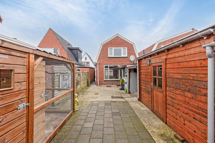 Photo 12 of Marcus Buschstraat 44