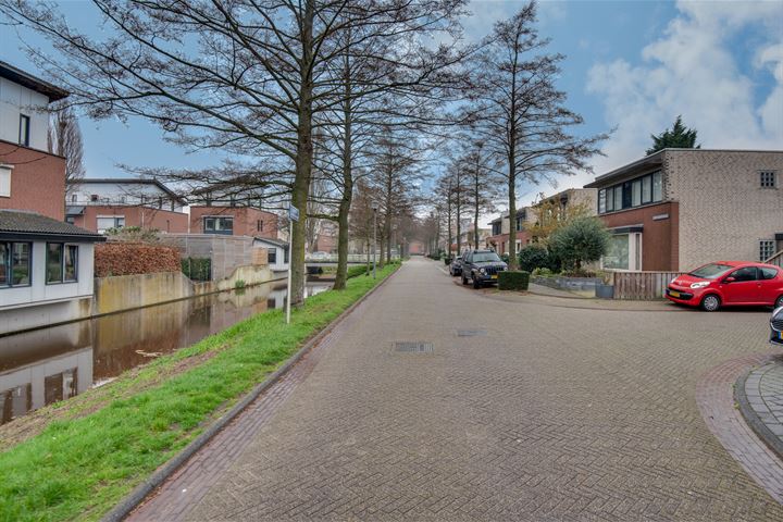 Bekijk foto 4 van Schout van Raesfeltstraat 1