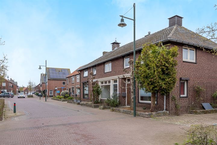 Bekijk foto 47 van Dorpsstraat 49