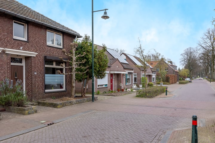 Bekijk foto 50 van Dorpsstraat 49