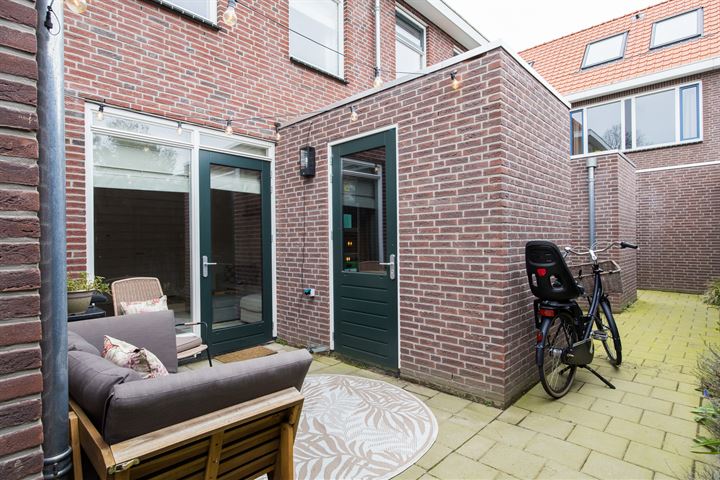 Bekijk foto 40 van Burgemeester Smitsstraat 7