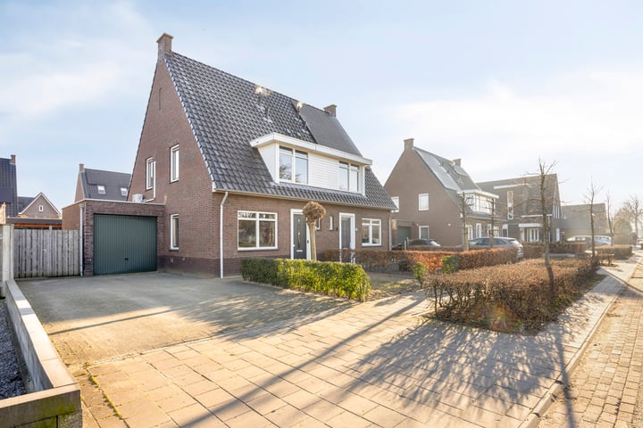 View photo 46 of Duitse Weistraat 9-A