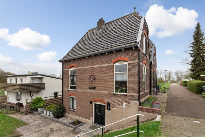 View photo 10 of Zuider IJsseldijk 6