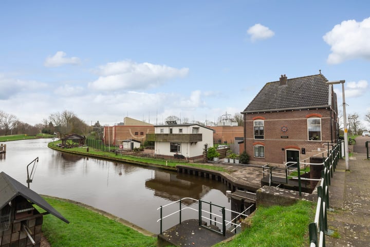 View photo 9 of Zuider IJsseldijk 6