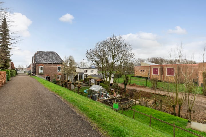 View photo 16 of Zuider IJsseldijk 6