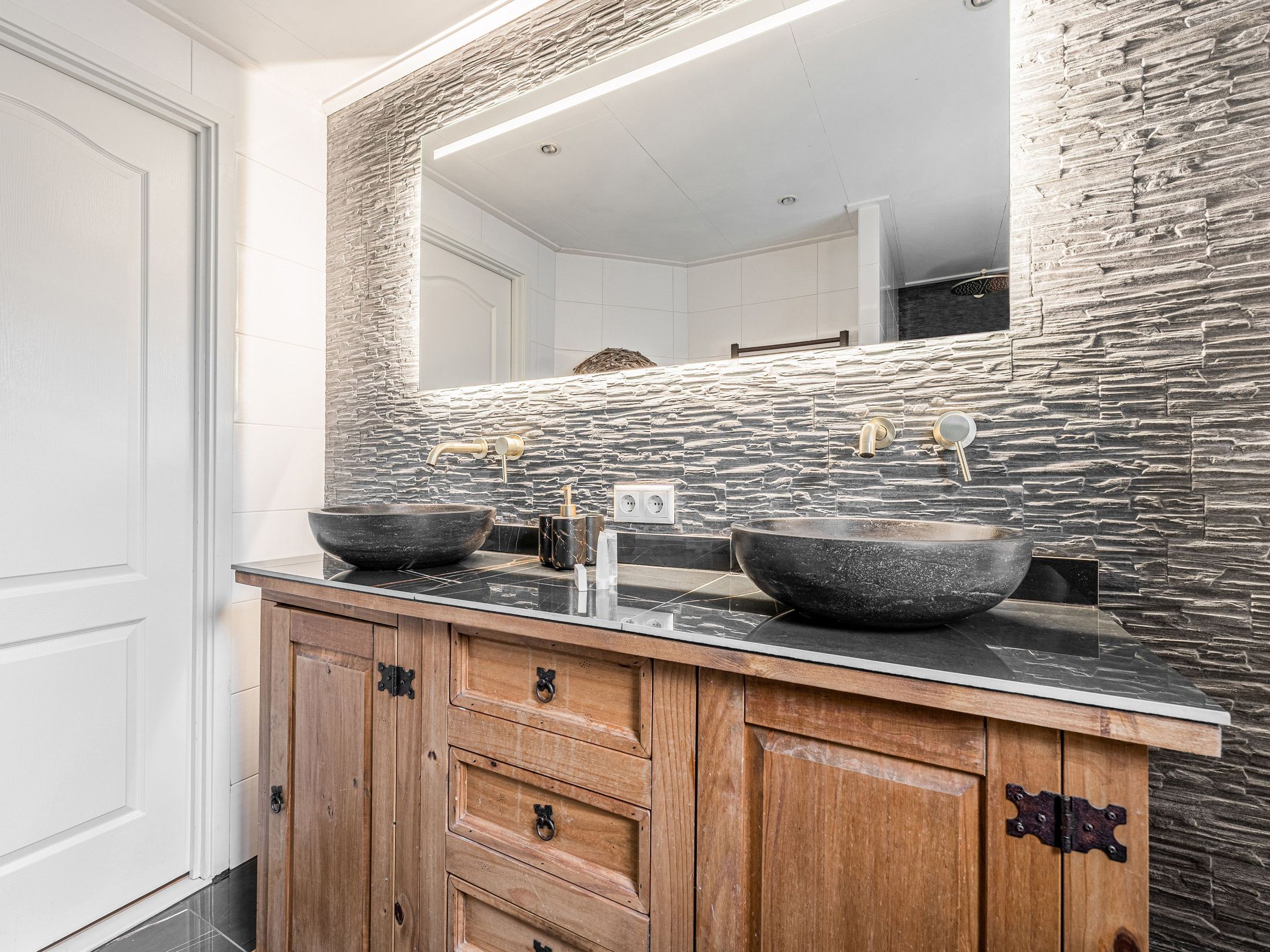 Photo 27 of Venelaan 7-1