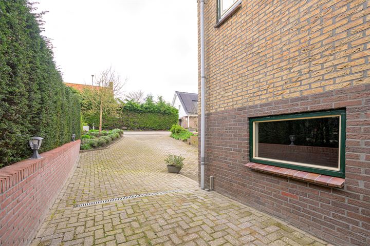 Bekijk foto 37 van Hoge Buurt 9