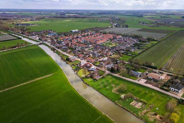 Bekijk foto 4 van Lingedijk 91