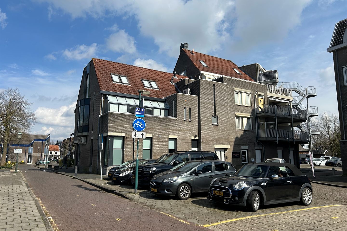 Bekijk foto 3 van Harmonieplein 51