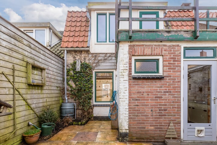 View photo 43 of Bergstraat 40