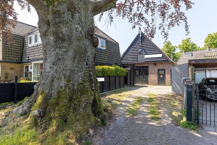 Zevenend 26 a, Laren (NH)