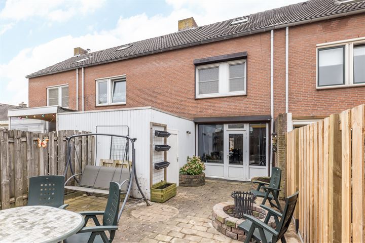 View photo 26 of Zonnebloemstraat 17