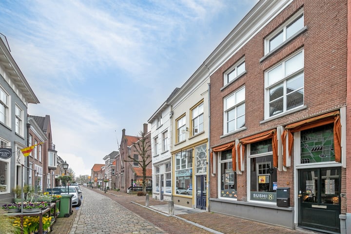 View photo 34 of Klinkerstraat 9-A