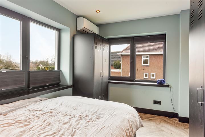 Bekijk foto 40 van Molenstraat 40