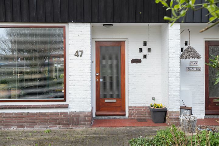 Bekijk foto 50 van Dr. de Visserstraat 47