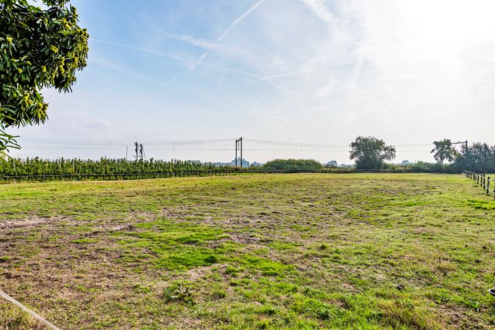 Bekijk foto 20 van Parallelweg Oostzijde 2