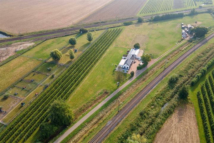 Bekijk foto 52 van Parallelweg Oostzijde 2