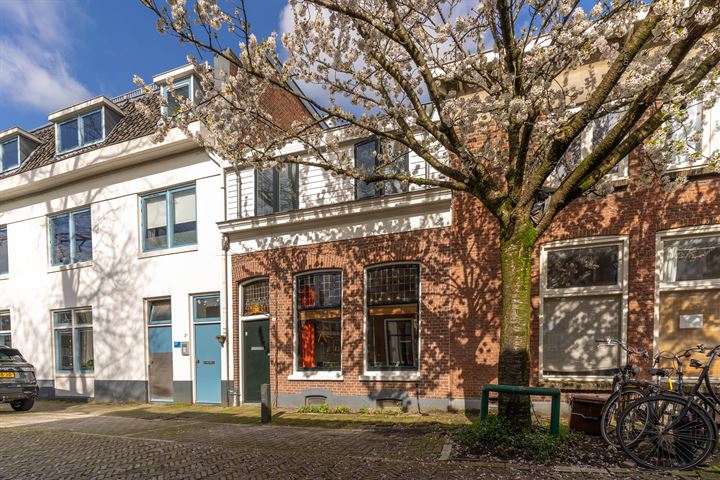 Bekijk foto 1 van Beekstraat 2