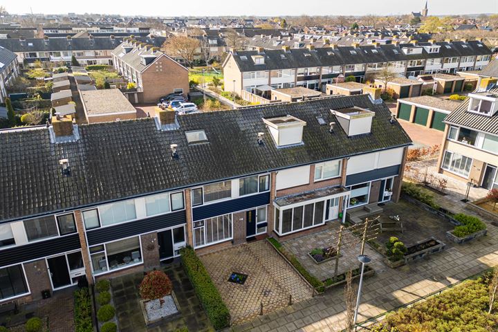 Bekijk foto 37 van Mauritsplantsoen 17