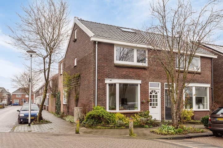 Bekijk foto 1 van Heutinkstraat 226