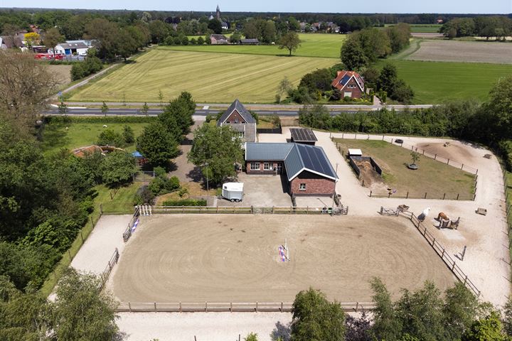 Bekijk foto 2 van Haaksbergseweg 156