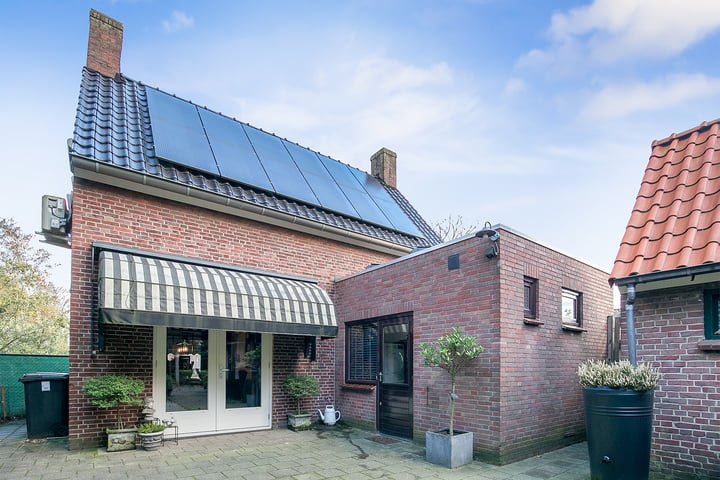 Bekijk foto 17 van Kerkeheidestraat 51