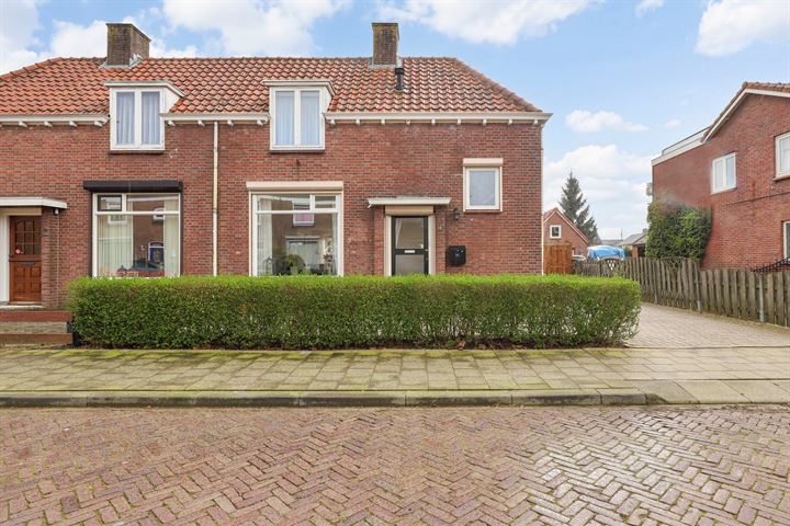 Bekijk foto 4 van Hennepstraat 21