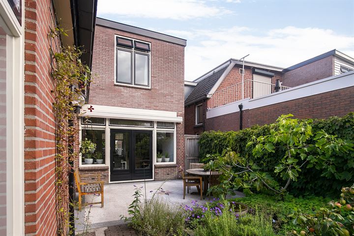 Bekijk foto 42 van Vondelstraat 61