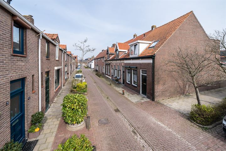 Bekijk foto 28 van Waalstraat 24