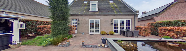 View 360° photo of Achtertuin of Esdoornlaan 42