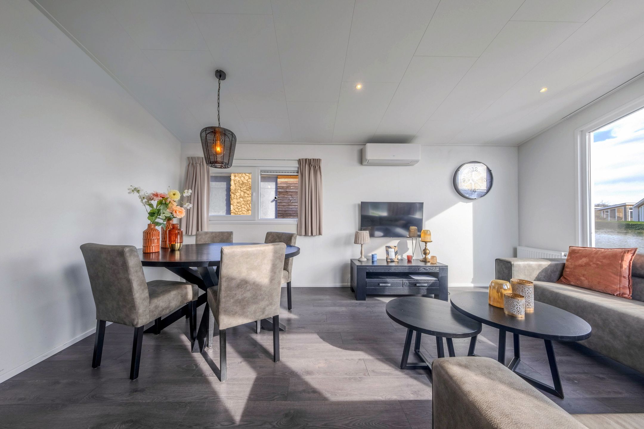 Photo 6 of Gasthuis 3-113