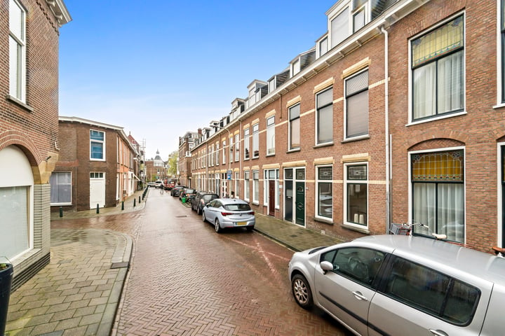 View photo 21 of Van Egmondstraat 24