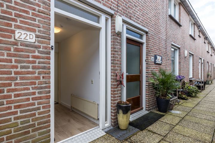 Bekijk foto 3 van Maastrichter Grachtstraat 22-D