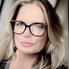 Shirley Jordan - Commercieel Medewerker